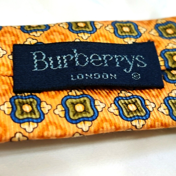Burberry Silk Geometric Neck Tie, NWOT - Picture 3 of 11